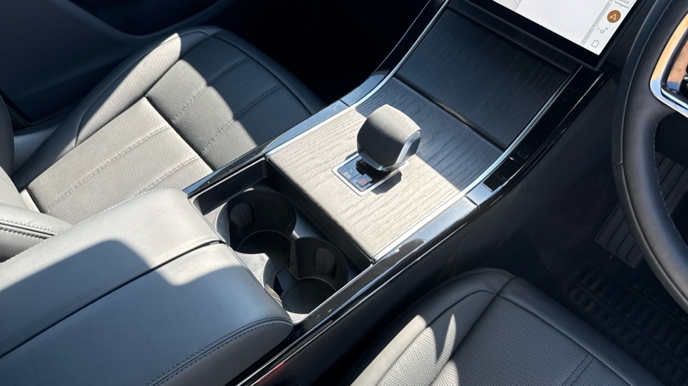 Land Rover Range Rover Evoque 2.0 D200 Autobiography 5dr Auto [Revised] Diesel Hatchback - Image 13