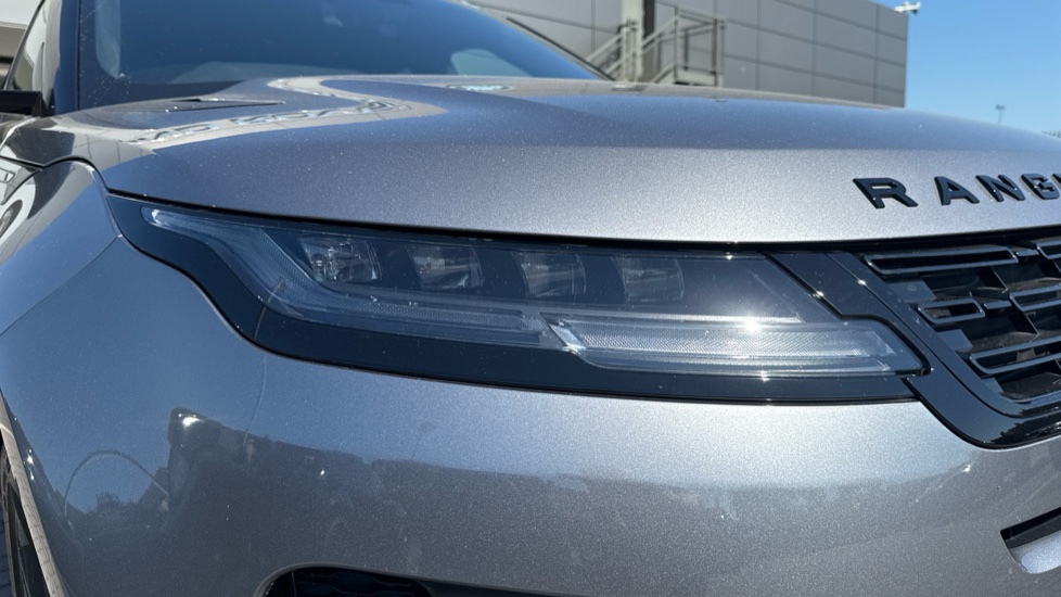 Land Rover Range Rover Evoque 2.0 D200 Autobiography 5dr Auto [Revised] Diesel Hatchback - Image 17