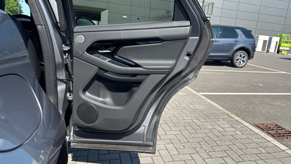Land Rover Range Rover Evoque 2.0 D200 Autobiography 5dr Auto [Revised] Diesel Hatchback - Image 35