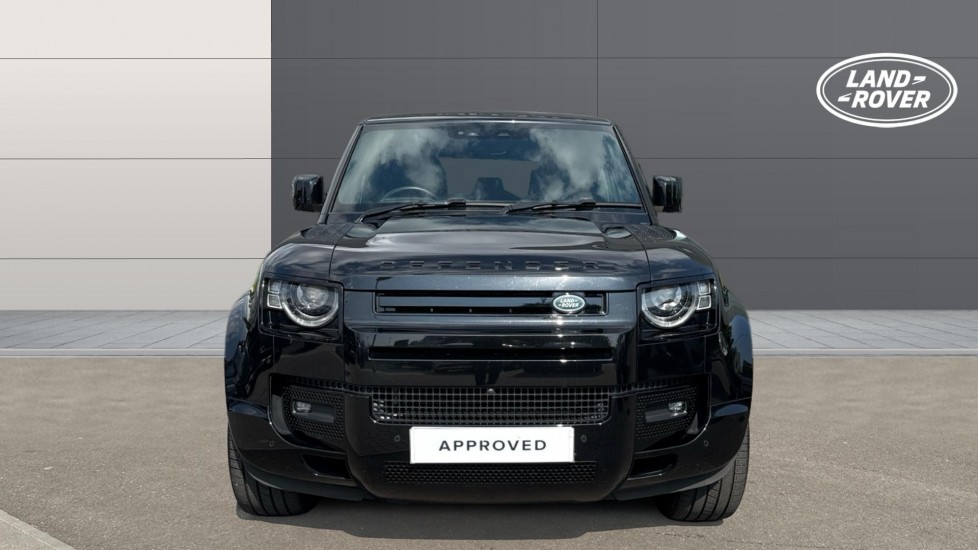 Land Rover Defender 3.0 D250 X-Dynamic HSE 110 5dr Auto Diesel Estate - Image 7