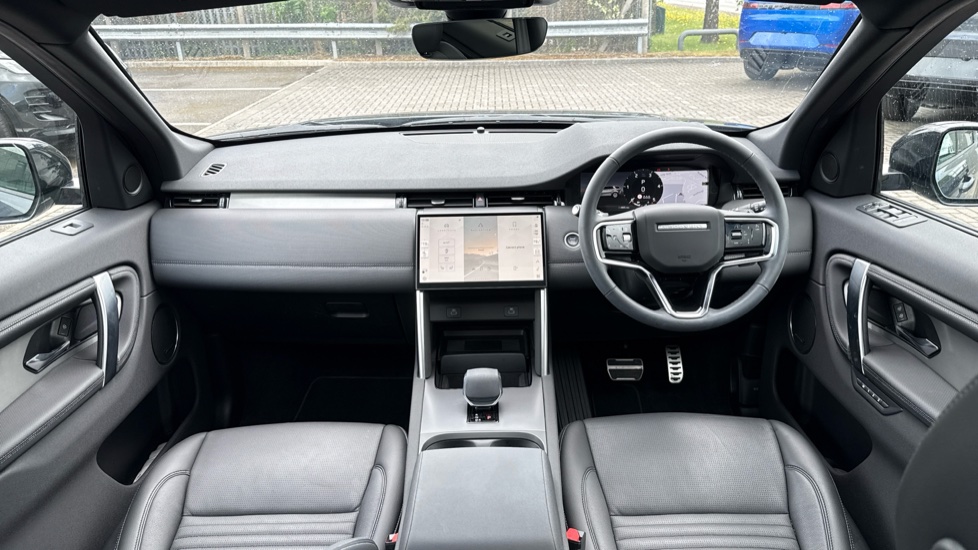 Land Rover Discovery Sport 2.0 D200 Dynamic SE 5dr Auto [5 Seat] Diesel Station Wagon - Image 9