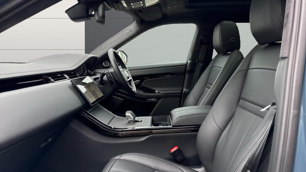 Land Rover Range Rover Evoque 2.0 D200 Autobiography 5dr Auto [Revised] Diesel Hatchback - Image 3