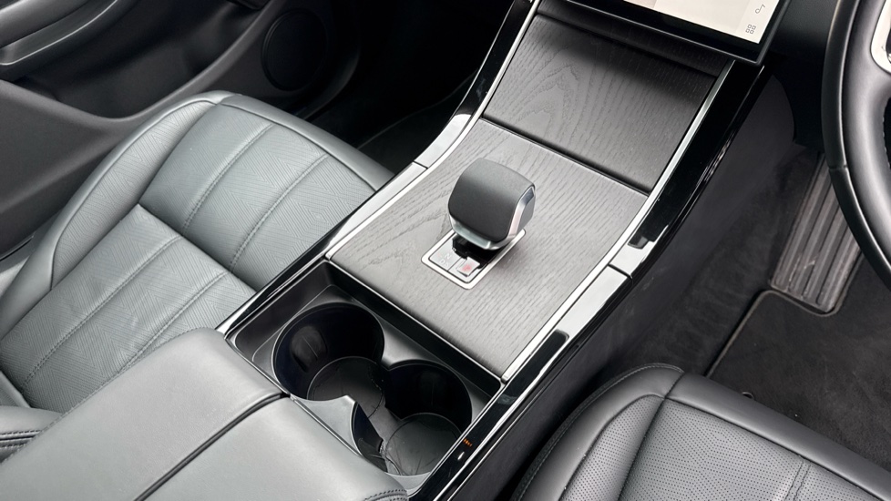 Land Rover Range Rover Evoque 2.0 D200 Autobiography 5dr Auto [Revised] Diesel Hatchback - Image 13