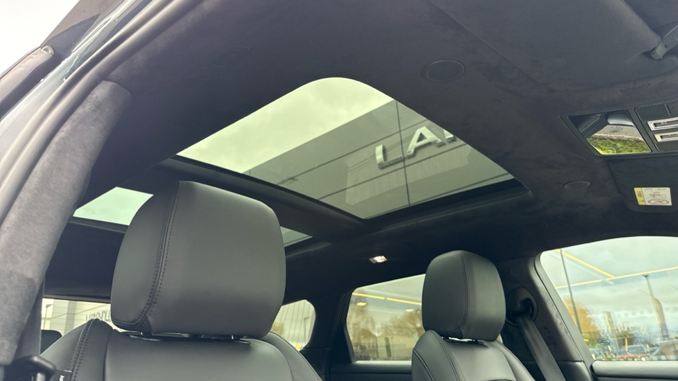 Land Rover Range Rover Evoque 2.0 D200 Autobiography 5dr Auto [Revised] Diesel Hatchback - Image 21