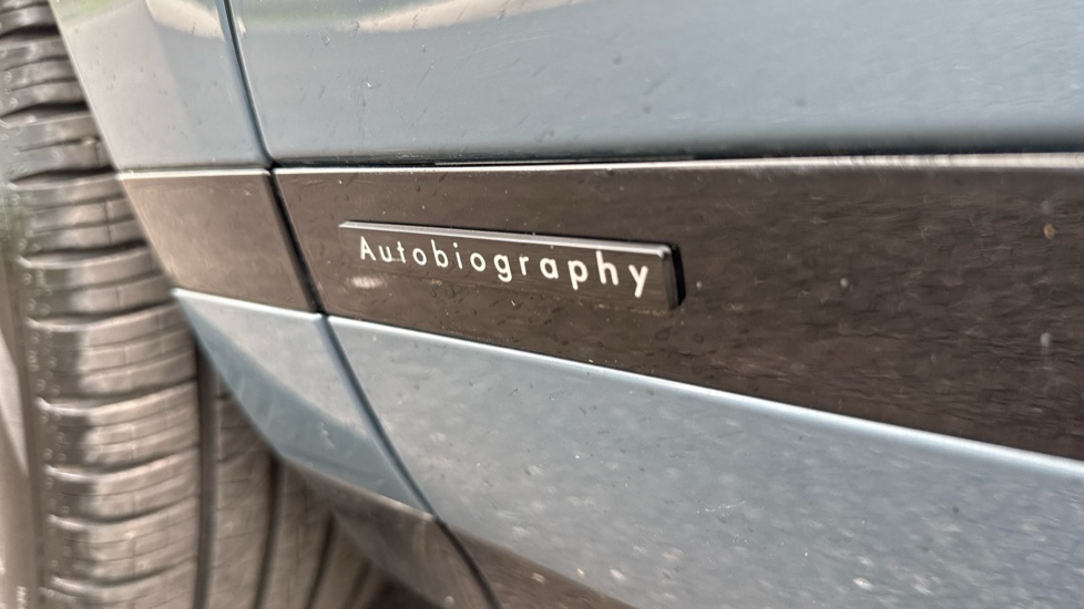 Land Rover Range Rover Evoque 2.0 D200 Autobiography 5dr Auto [Revised] Diesel Hatchback - Image 42