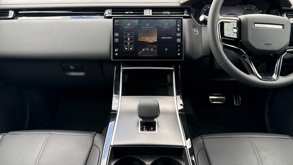 Land Rover Range Rover Velar 2.0 D200 MHEV Dynamic SE 5dr Auto Diesel Estate - Image 14