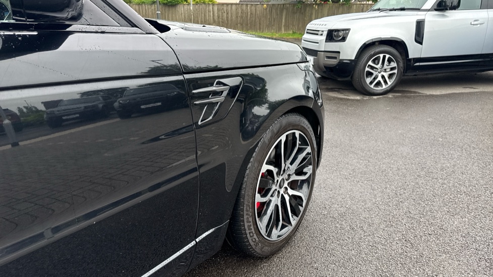Land Rover Range Rover Sport 3.0 SDV6 HSE Dynamic 5dr Auto Diesel Estate - Image 24