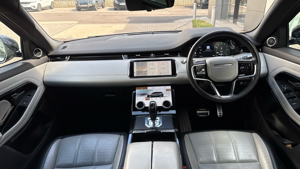 Land Rover Range Rover Evoque 1.5 P300e R-Dynamic HSE 5dr Auto Hatchback - Image 9