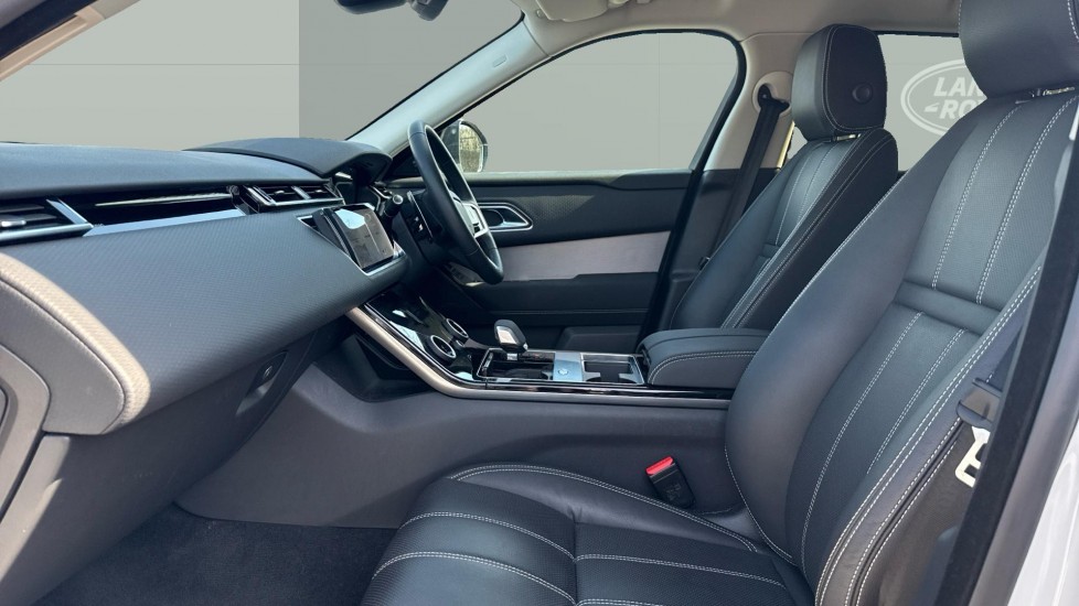 Land Rover Range Rover Velar 2.0 D200 R-Dynamic S 5dr Auto Diesel Estate - Image 3