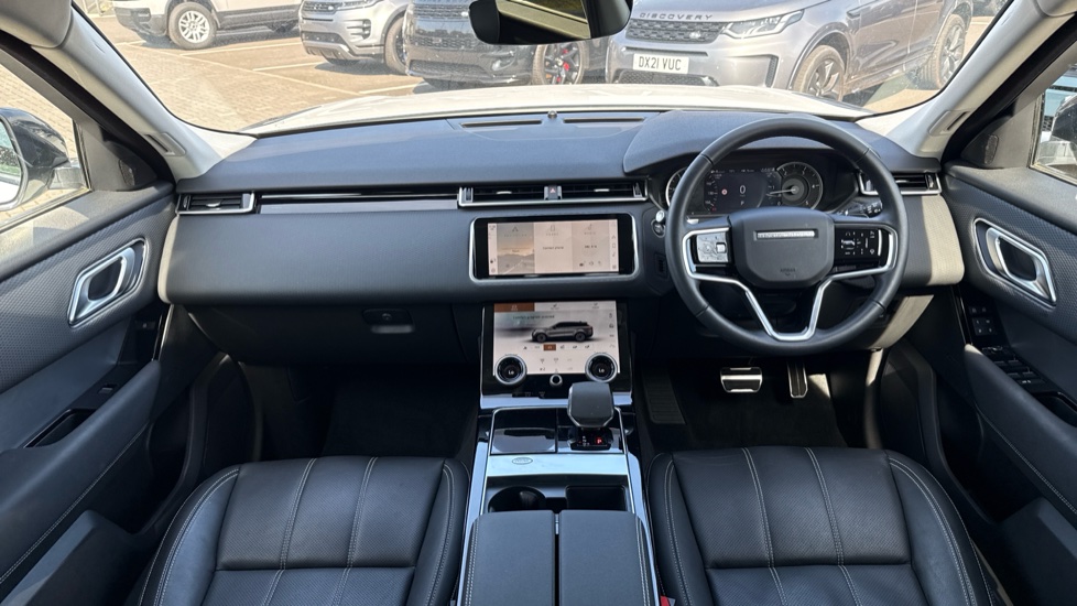 Land Rover Range Rover Velar 2.0 D200 R-Dynamic S 5dr Auto Diesel Estate - Image 9