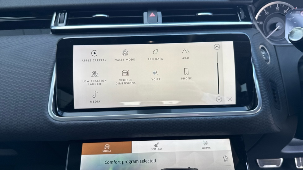 Land Rover Range Rover Velar 2.0 D200 R-Dynamic S 5dr Auto Diesel Estate - Image 33