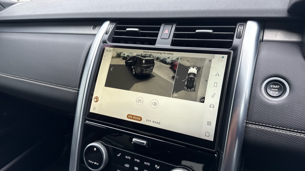Land Rover Discovery 3.0 D300 R-Dynamic HSE 5dr Auto Diesel Station Wagon - Image 12