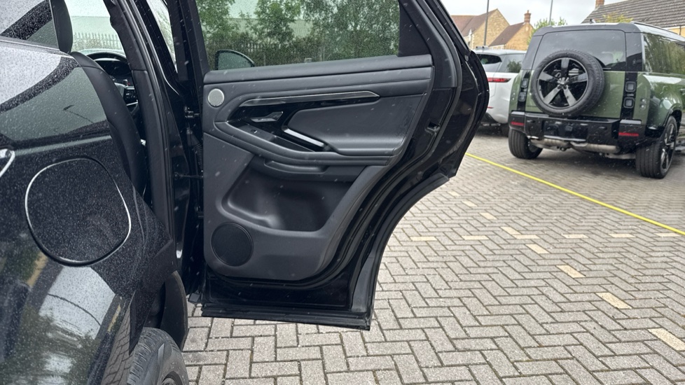 Land Rover Range Rover Evoque 2.0 D200 Autobiography 5dr Auto Diesel Hatchback - Image 34