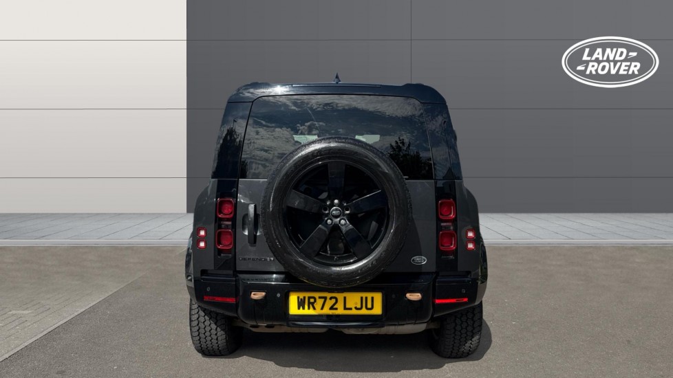 Land Rover Defender 3.0 D250 X-Dynamic SE 110 5dr Auto [7 Seat] Diesel Estate - Image 6