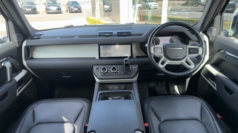 Land Rover Defender 3.0 D250 X-Dynamic SE 110 5dr Auto [7 Seat] Diesel Estate - Image 9