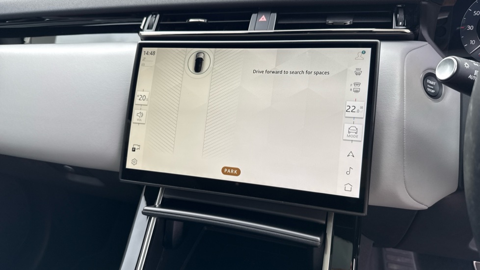 Land Rover Range Rover Velar 2.0 P250 Dynamic HSE 5dr Auto Petrol Estate - Image 34