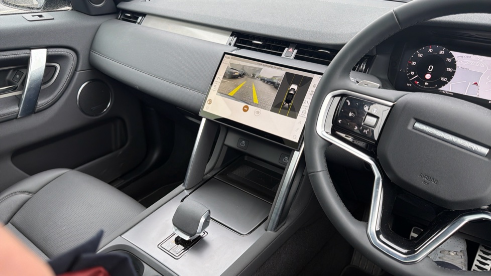 Land Rover Discovery Sport 2.0 D200 Dynamic SE 5dr Auto [5 Seat] Diesel Station Wagon - Image 14
