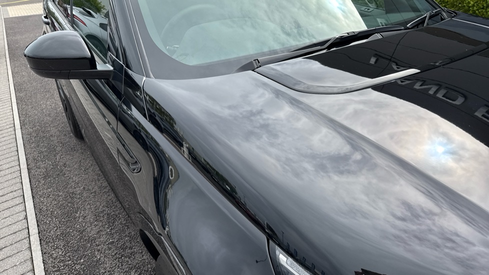 Land Rover Discovery Sport 2.0 D200 Dynamic SE 5dr Auto [5 Seat] Diesel Station Wagon - Image 23