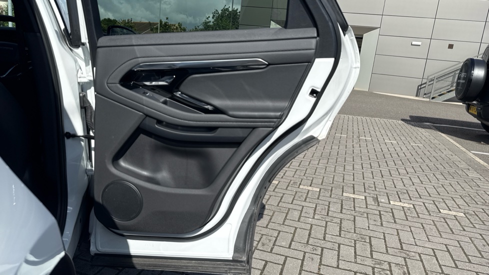 Land Rover Range Rover Evoque 2.0 D200 R-Dynamic S 5dr Auto Diesel Hatchback - Image 32