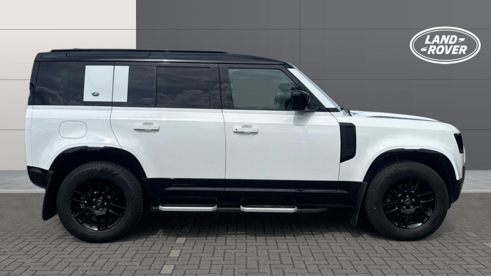 Land Rover Defender 3.0 D250 X-Dynamic S 110 5dr Auto Diesel Estate - Image 5