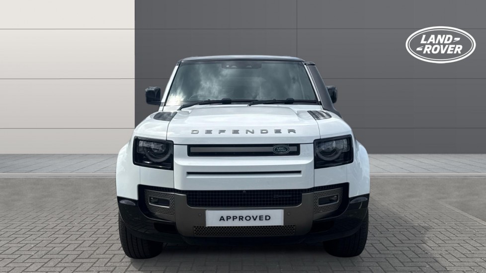 Land Rover Defender 3.0 D250 X-Dynamic S 110 5dr Auto Diesel Estate - Image 7