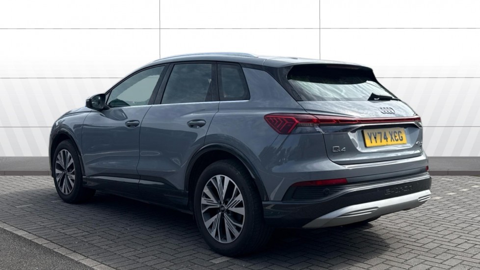 Audi Q4 e-tron 210kW 45 Quattro 82kWh Sport 5dr Auto [Leather] Electric Estate - Image 2