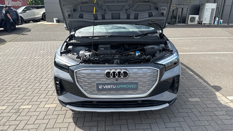 Audi Q4 e-tron 210kW 45 Quattro 82kWh Sport 5dr Auto [Leather] Electric Estate - Image 8