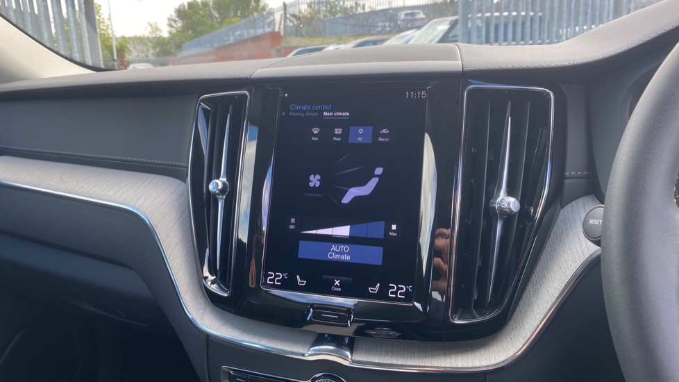 Volvo XC60 B5 FWD (Petrol 247 BHP) Inscription Automatic (Adaptive