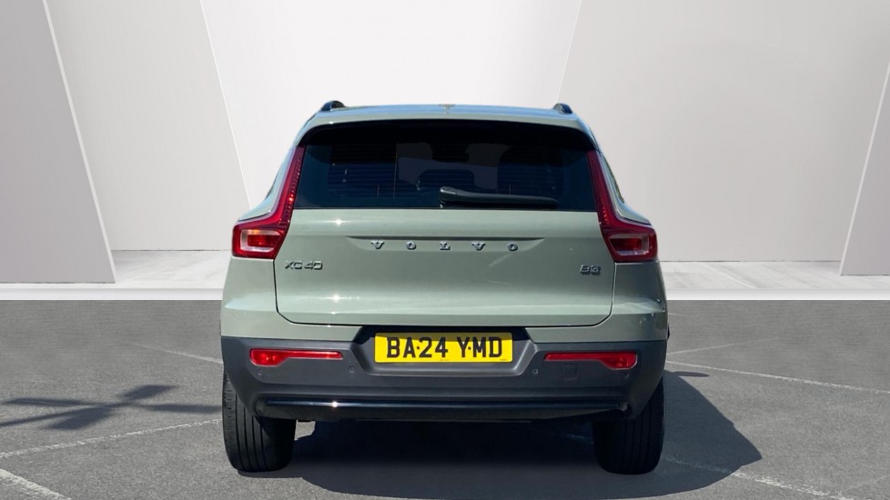 Volvo XC40 2.0 B3P Plus Dark 5dr Auto Petrol Estate - Image 7