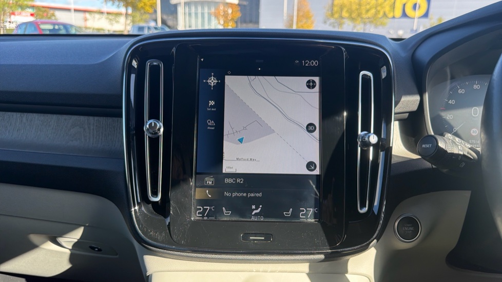 Volvo XC40 1.5 T5 Recharge PHEV Inscription 5dr Auto Estate - Image 17