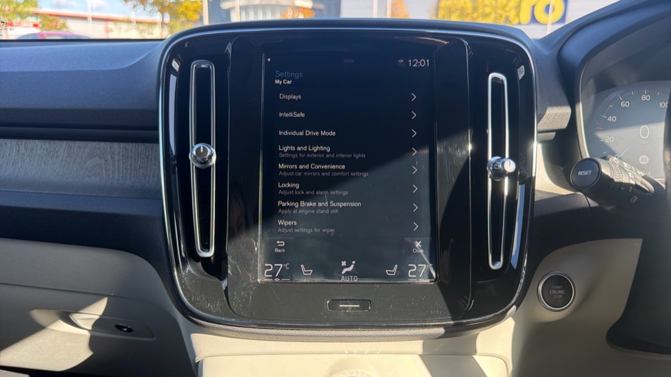 Volvo XC40 1.5 T5 Recharge PHEV Inscription 5dr Auto Estate - Image 24