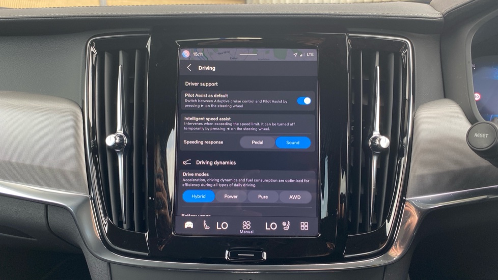 Volvo V90 2.0 T6 [350] PHEV Plus Dark 5dr AWD Auto Estate - Image 16