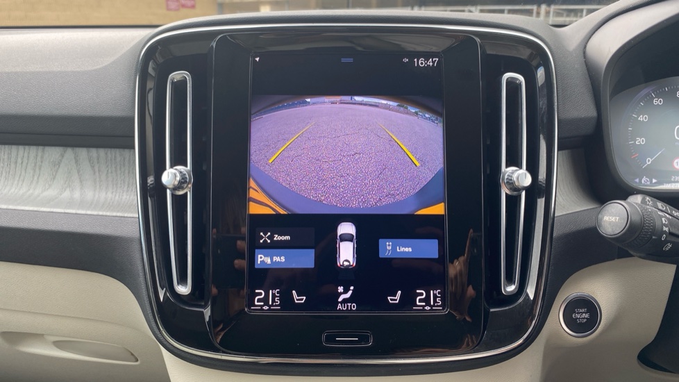 Volvo XC40 1.5 T5 Recharge PHEV Inscription Pro 5dr Auto Estate - Image 19