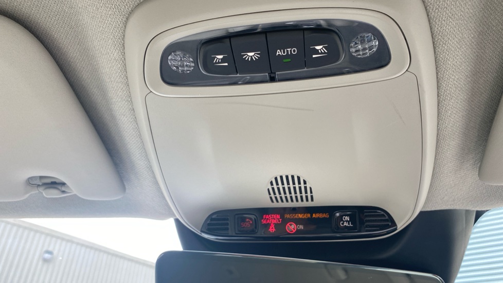 Volvo XC40 1.5 T5 Recharge PHEV Inscription Pro 5dr Auto Estate - Image 26