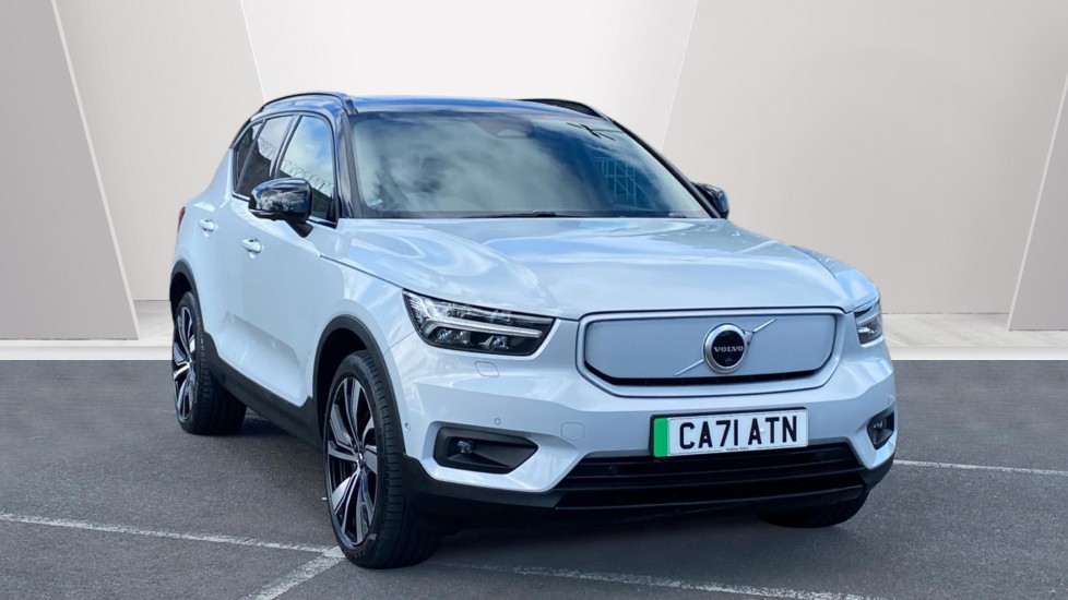 Volvo XC40 300kW Recharge Twin Pro 78kWh 5dr AWD Auto Electric Estate - Image 1