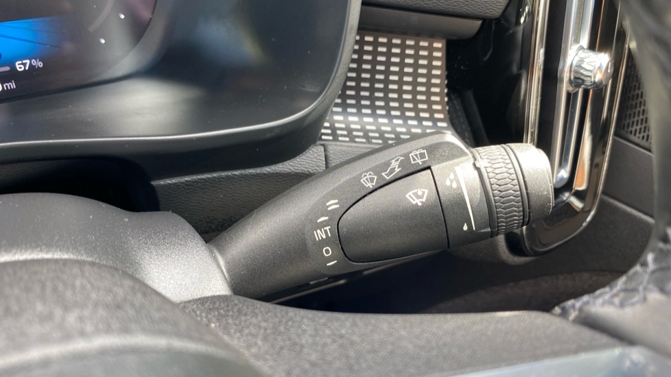 Volvo XC40 300kW Recharge Twin Pro 78kWh 5dr AWD Auto Electric Estate - Image 33