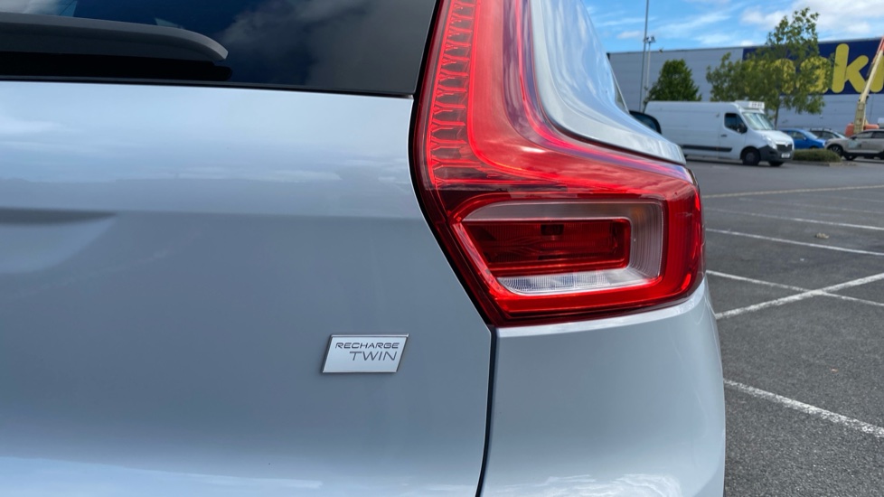 Volvo XC40 300kW Recharge Twin Pro 78kWh 5dr AWD Auto Electric Estate - Image 46