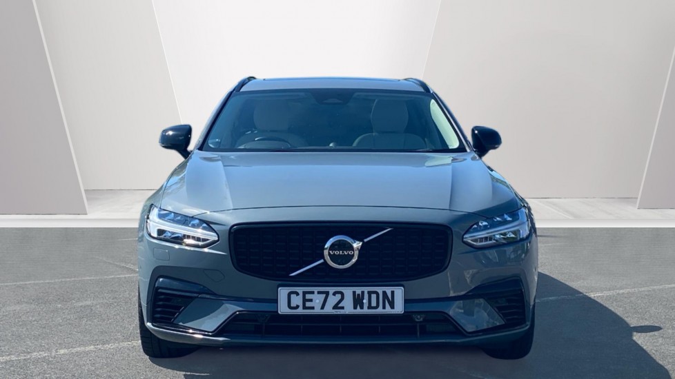 Volvo V90 2.0 T6 [350] RC PHEV Ultimate Dark 5dr AWD Auto Estate - Image 9