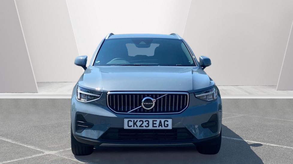Volvo XC40 1.5 T4 Recharge PHEV Core Bright 5dr Auto Estate - Image 8