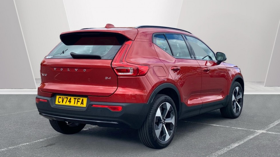 Volvo XC40 2.0 B4P Plus Dark 5dr Auto Petrol Estate - Image 2