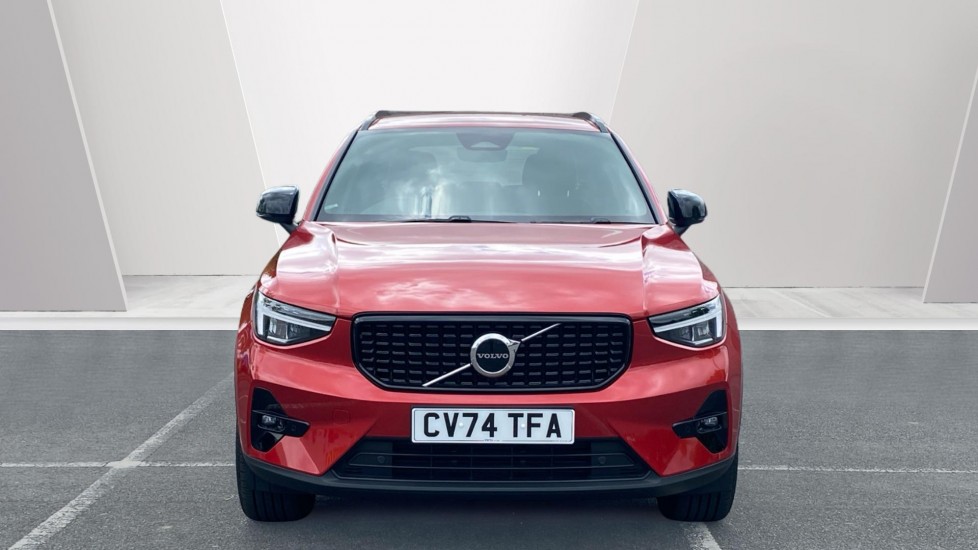 Volvo XC40 2.0 B4P Plus Dark 5dr Auto Petrol Estate - Image 8