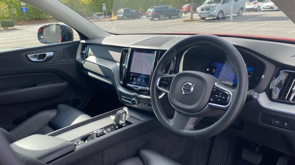 Volvo XC60 2.0 T6 [350] RC PHEV Plus Dark 5dr AWD Geartronic Estate - Image 5
