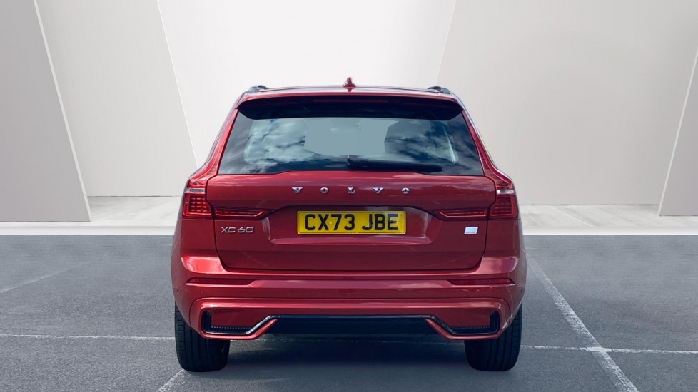Volvo XC60 2.0 T6 [350] RC PHEV Plus Dark 5dr AWD Geartronic Estate - Image 8
