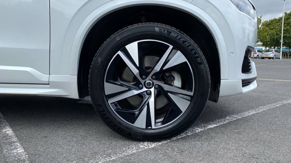 Volvo XC90 2.0 T8 [455] RC PHEV Plus Dark 5dr AWD Geartronic Estate - Image 9
