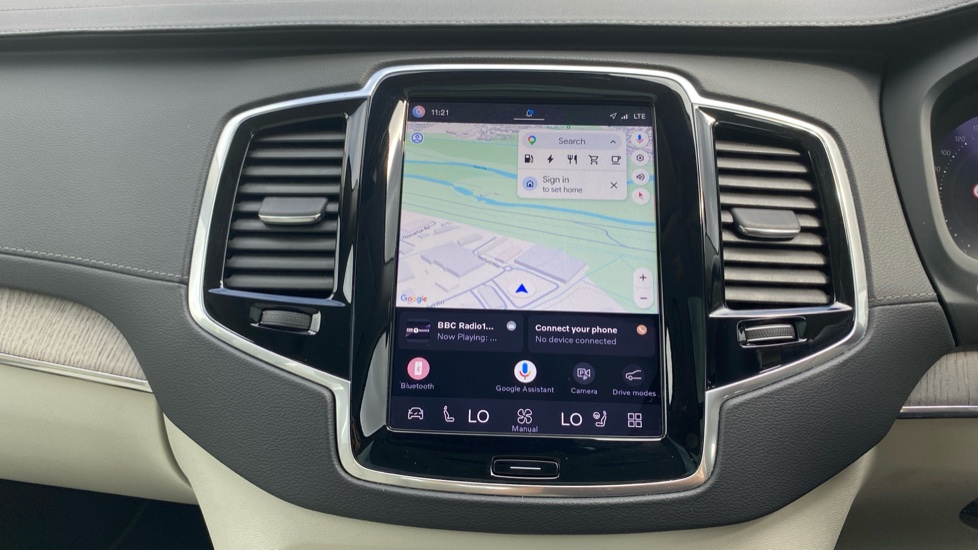 Volvo XC90 2.0 T8 [455] RC PHEV Plus Dark 5dr AWD Geartronic Estate - Image 12