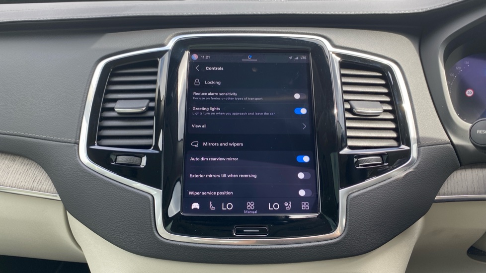 Volvo XC90 2.0 T8 [455] RC PHEV Plus Dark 5dr AWD Geartronic Estate - Image 19