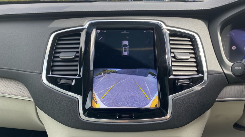 Volvo XC90 2.0 T8 [455] RC PHEV Plus Dark 5dr AWD Geartronic Estate - Image 24