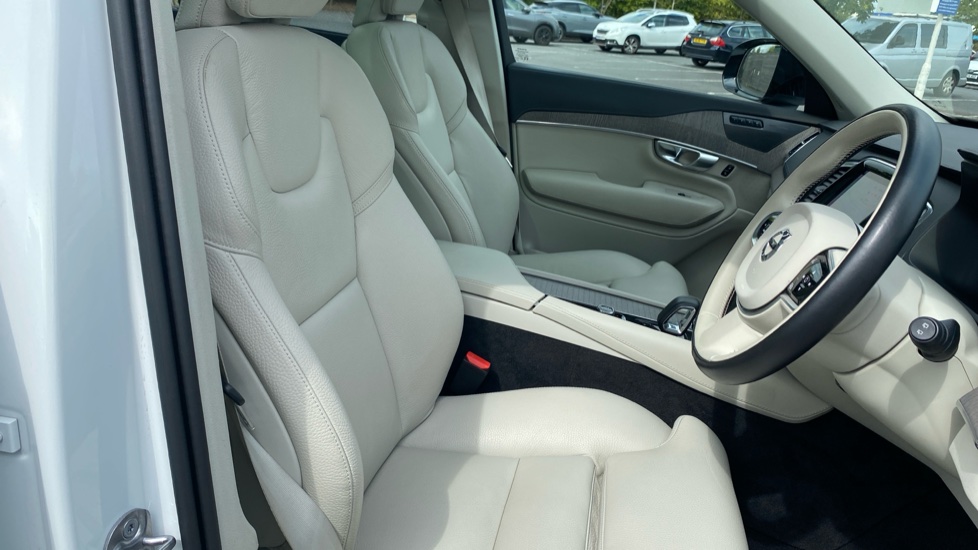 Volvo XC90 2.0 T8 [455] RC PHEV Plus Dark 5dr AWD Geartronic Estate - Image 37
