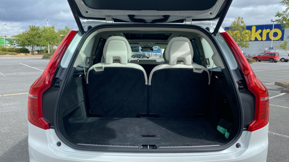 Volvo XC90 2.0 T8 [455] RC PHEV Plus Dark 5dr AWD Geartronic Estate - Image 41