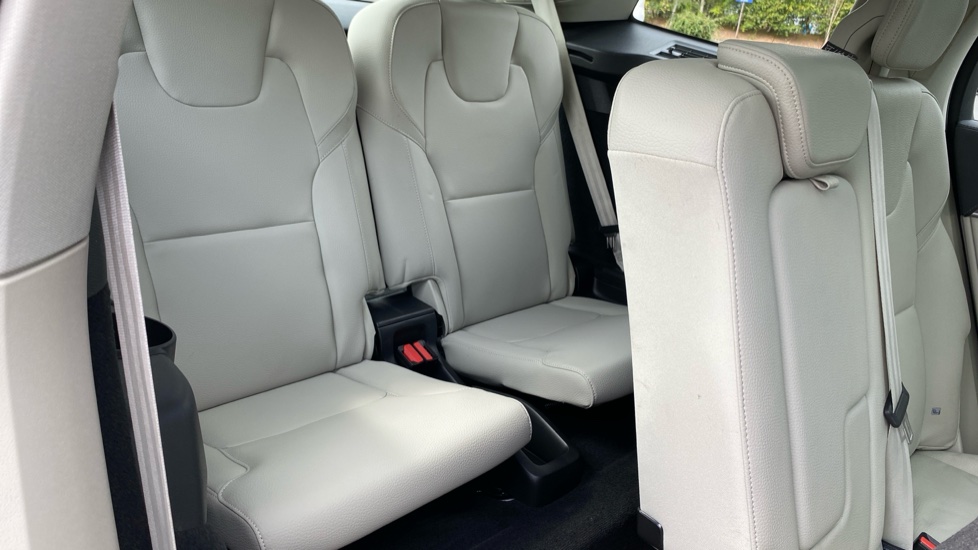 Volvo XC90 2.0 T8 [455] RC PHEV Plus Dark 5dr AWD Geartronic Estate - Image 46